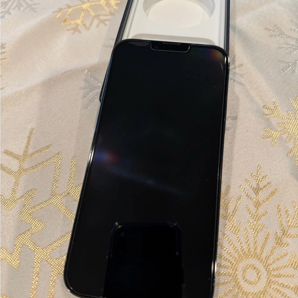 Apple iPhone - Sierra Blue